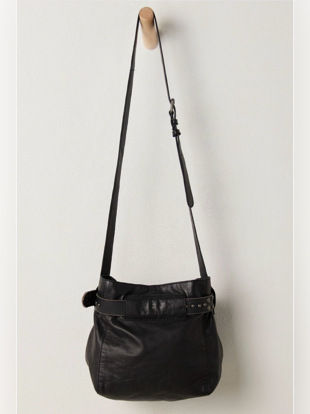 BRAND NEW- Free People Black Studded Leather Shoulder Bag - Picture 2 of 16